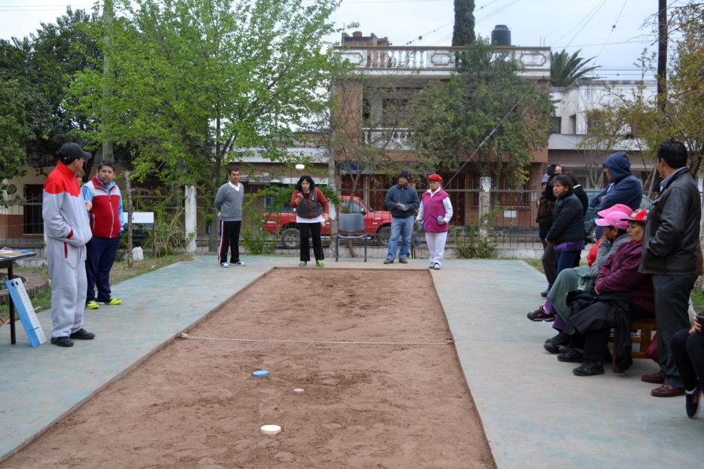 juegos evita tejo local