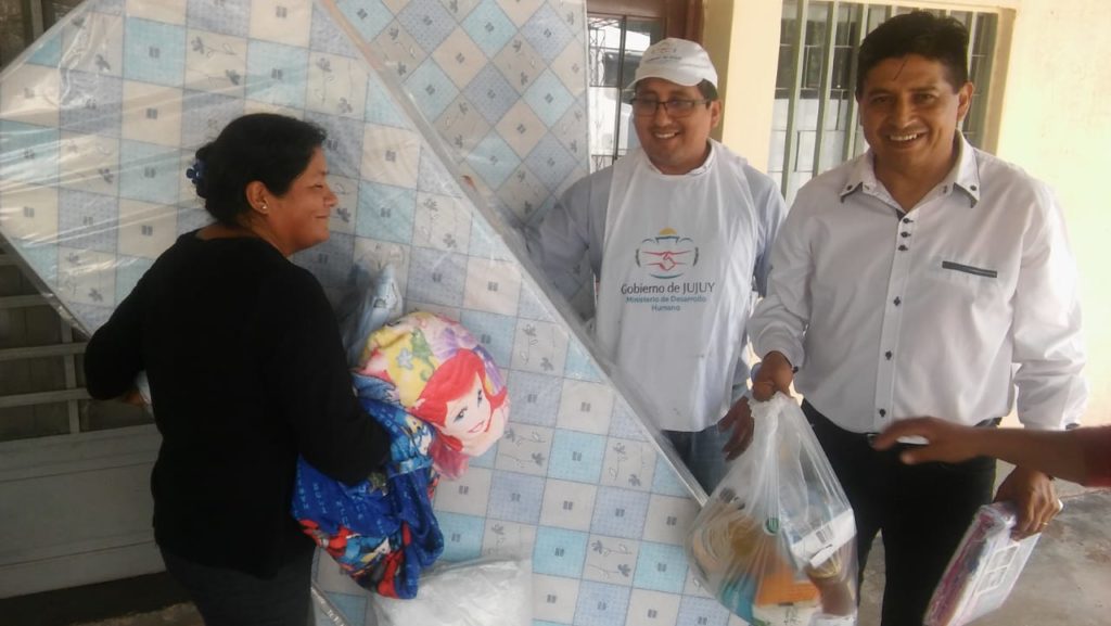 19 Familias fueron asistidas con mobiliarios y artículos de primera necesidad